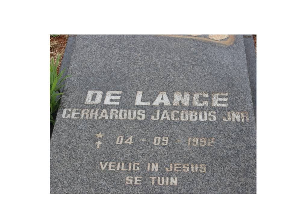 LANGE Gerhardus Jacobus, de 1992-1992