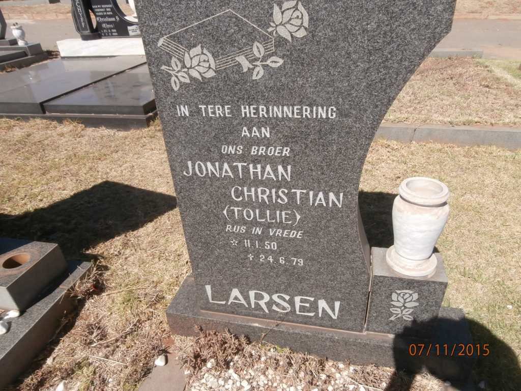 LARSEN Jonathan Christian 1950-1979