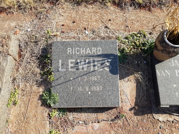 LEWIES Richard 1967-1993