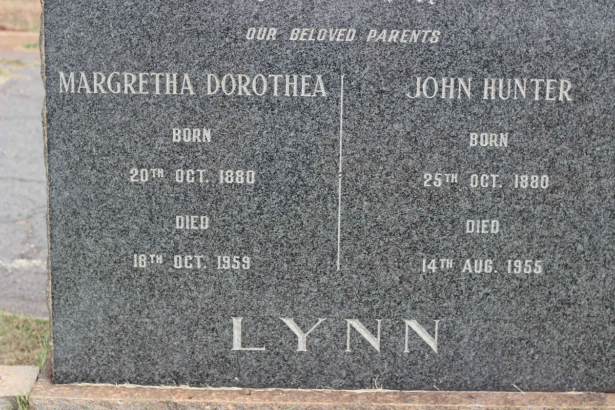 LYNN John Hunter 1880-1955 &amp; Margretha Dorothea 1880-1959