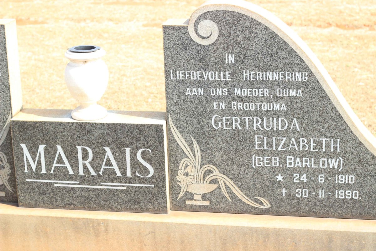 MARAIS Gertruida Elizabeth nee BARLOW 1910-1990