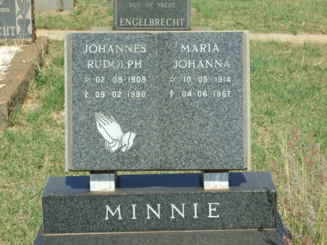 MINNIE Johannes Rudolph 1909-1990 &amp; Maria Johanna 1914-1967