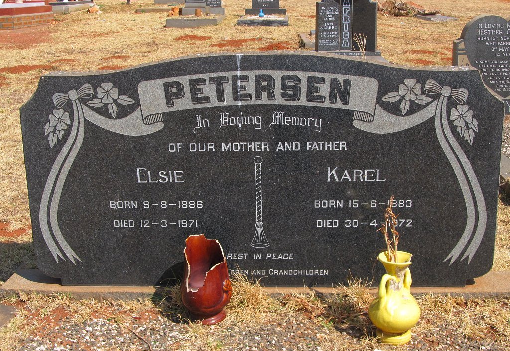 PETERSEN Karel 1883-1972 &amp; Elsie 1886-1971