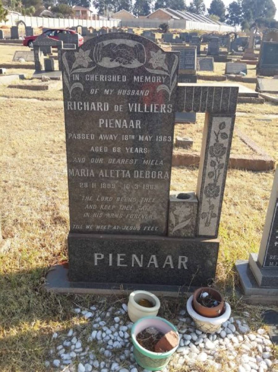 PIENAAR Richard de Villiers -1963 &amp; Maria Aletta Debora 1899-19??