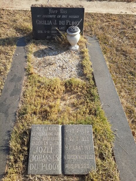 PLOOY Jozef Johannes, du 1896-1988 &amp; Cicilia J. LEE 1904-1949
