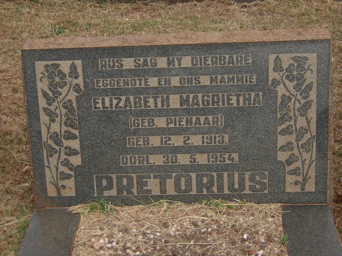 PRETORIUS Elizabeth Magrietha nee PIENAAR 1913-1954