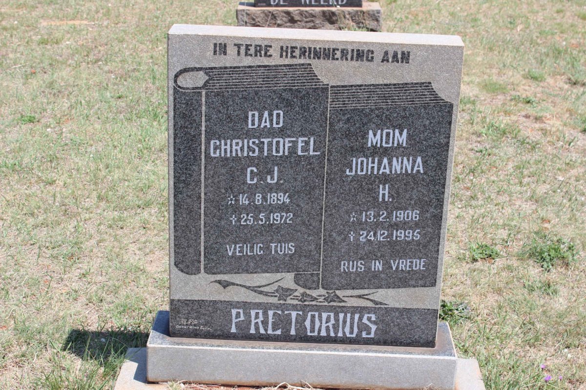 PRETORIUS Christofel C.J. 1894-1972 &amp; Johanna H. 1906-1995