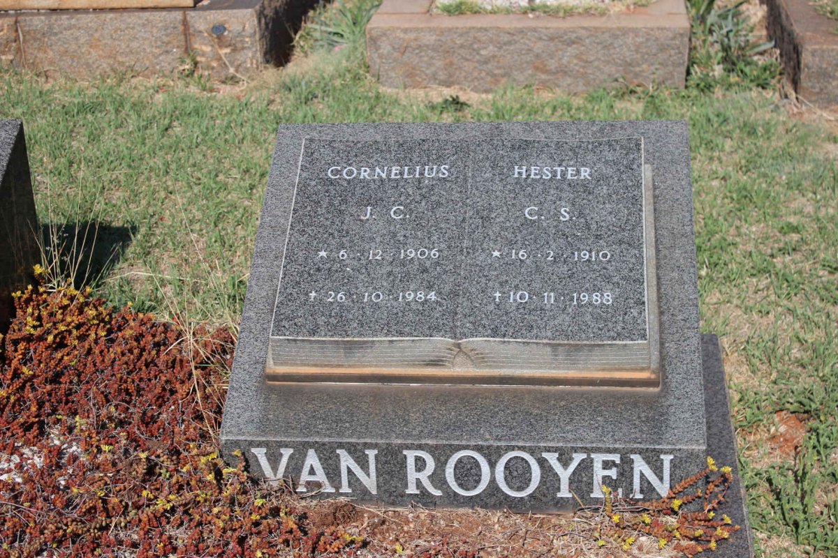 ROOYEN Cornelius J.C., van 1906-1984 &amp; Hester 1910-1988
