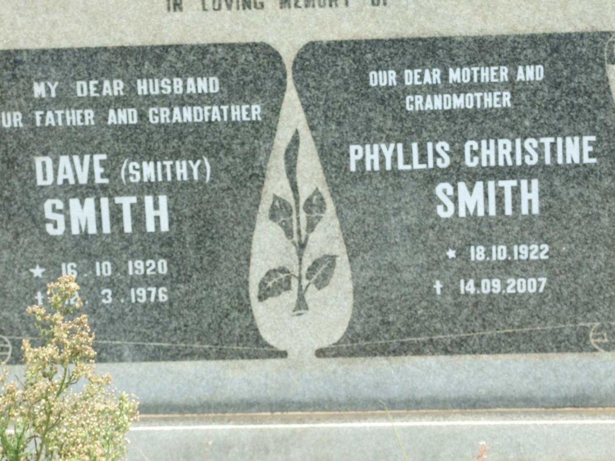 SMITH Dave 1920-1976 &amp; Phyllis Christine 1922-2007