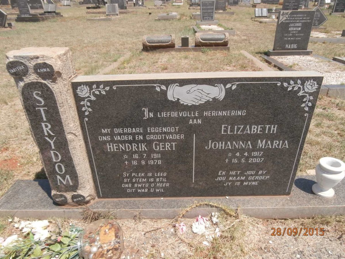 STRYDOM Hendrik Gert 1911-1978 &amp; Elizabeth Johanna Maria 1917-2007
