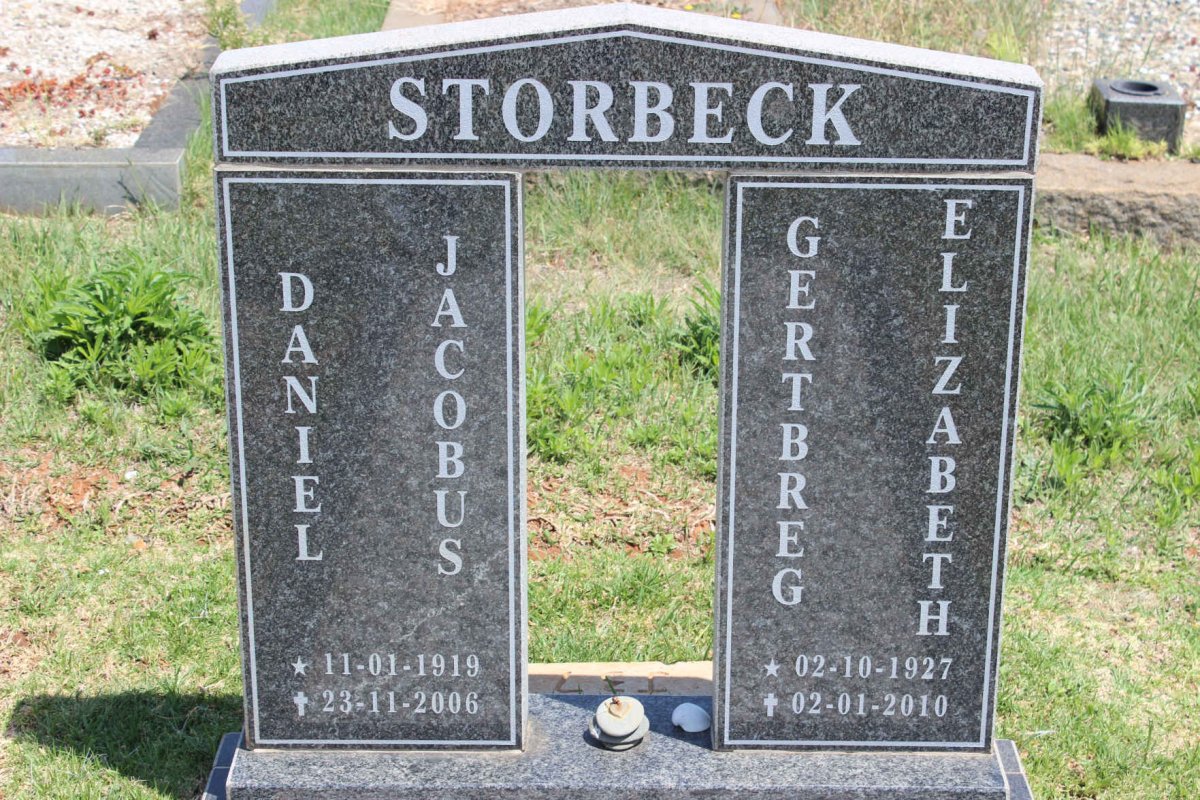 STORBECK Daniel Jacobus 1919-2006 &amp; Gertbreg Elizabeth 1927-2010