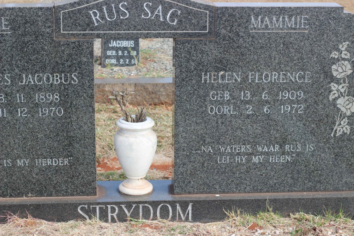 STRYDOM Helen Florence 1909-1972