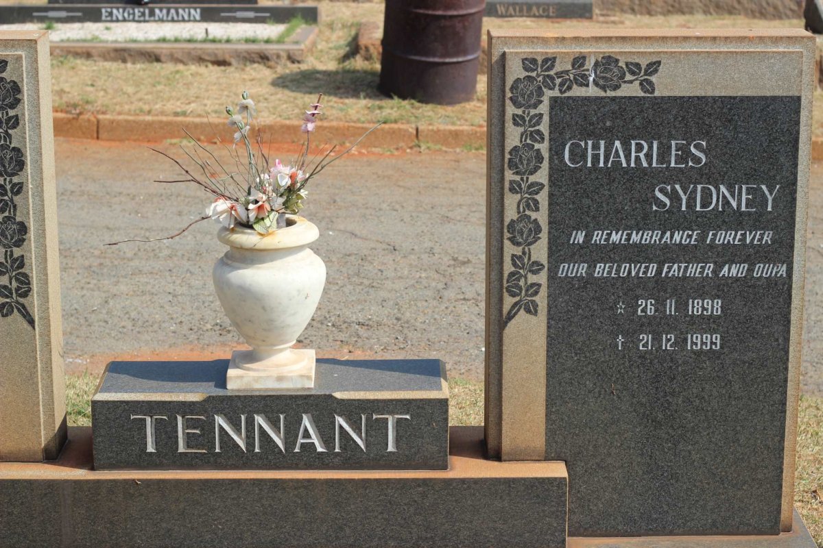 TENNANT Charles Sydney 1898-1999 &amp; Aletta 1896-1964