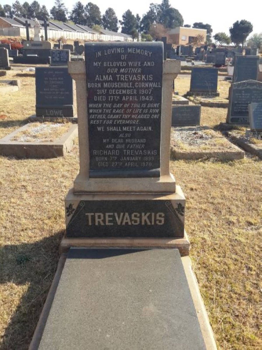 TREVASKIS Richard 1899-1970 &amp; Alma 1907-1949