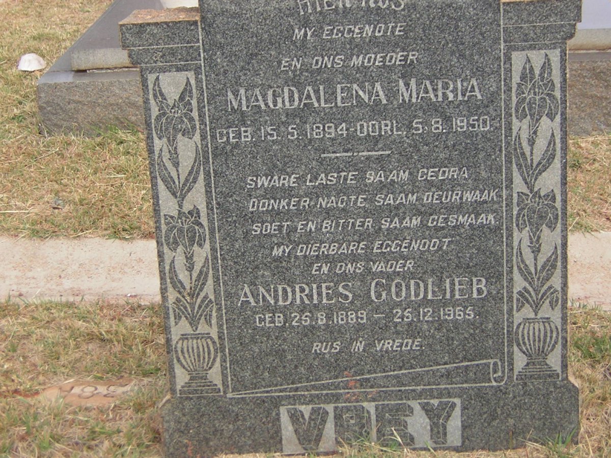 VREY Andries Godlieb 1889-1965 &amp; Magdalena Maria 1894-1950
