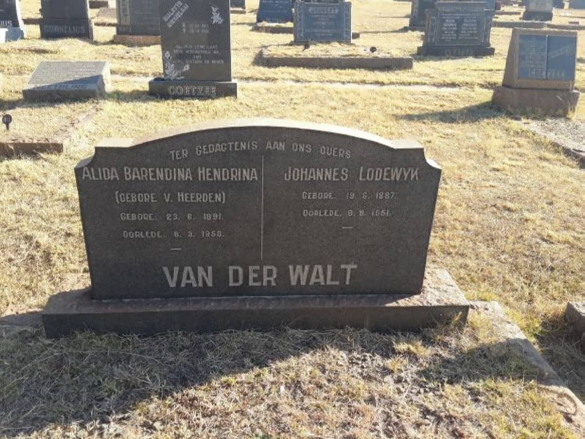 WALT Johannes Lodewyk, van der 1887-1951 &amp; Alida Barendina Hendrina V. HEERDEN 1891-195?