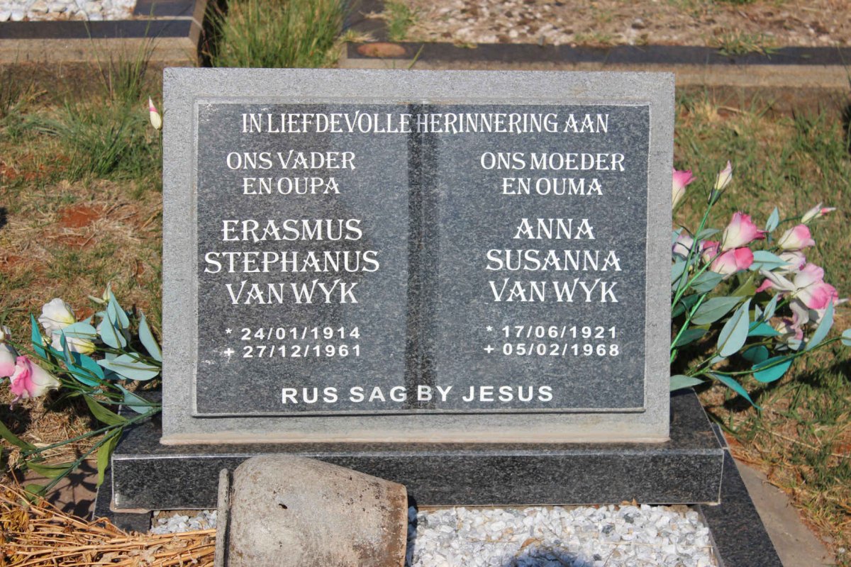 WYK Erasmus Stephanus, van 1914-1961 &amp; Anna Susanna 1921-1968