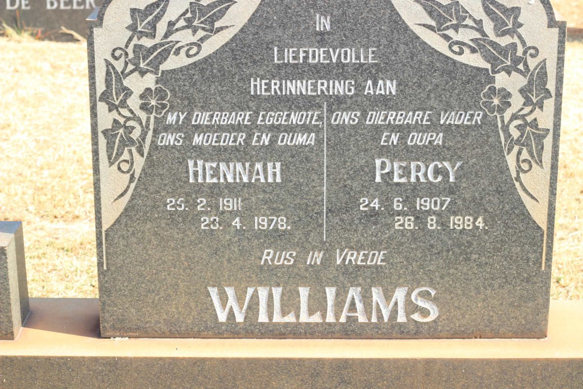 WILLIAMS Percy 1907-1984 &amp; Hennah 1911-1978