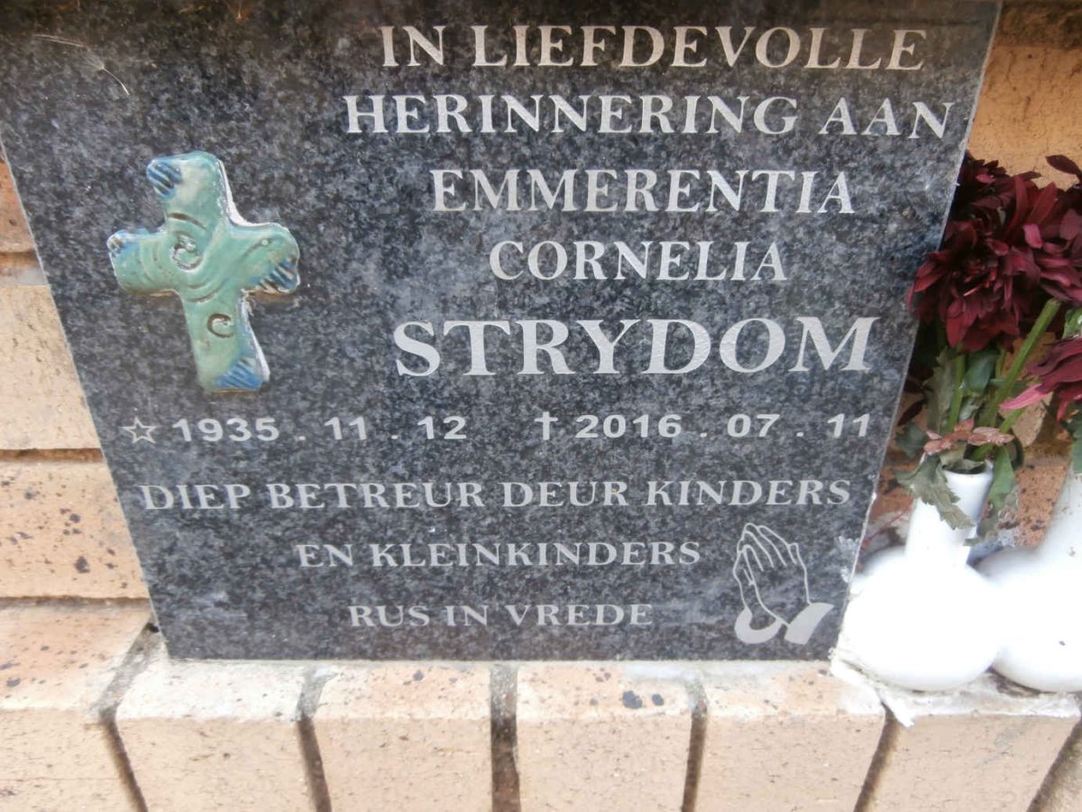 STRYDOM Emmerentia Cornelia 1935-2016