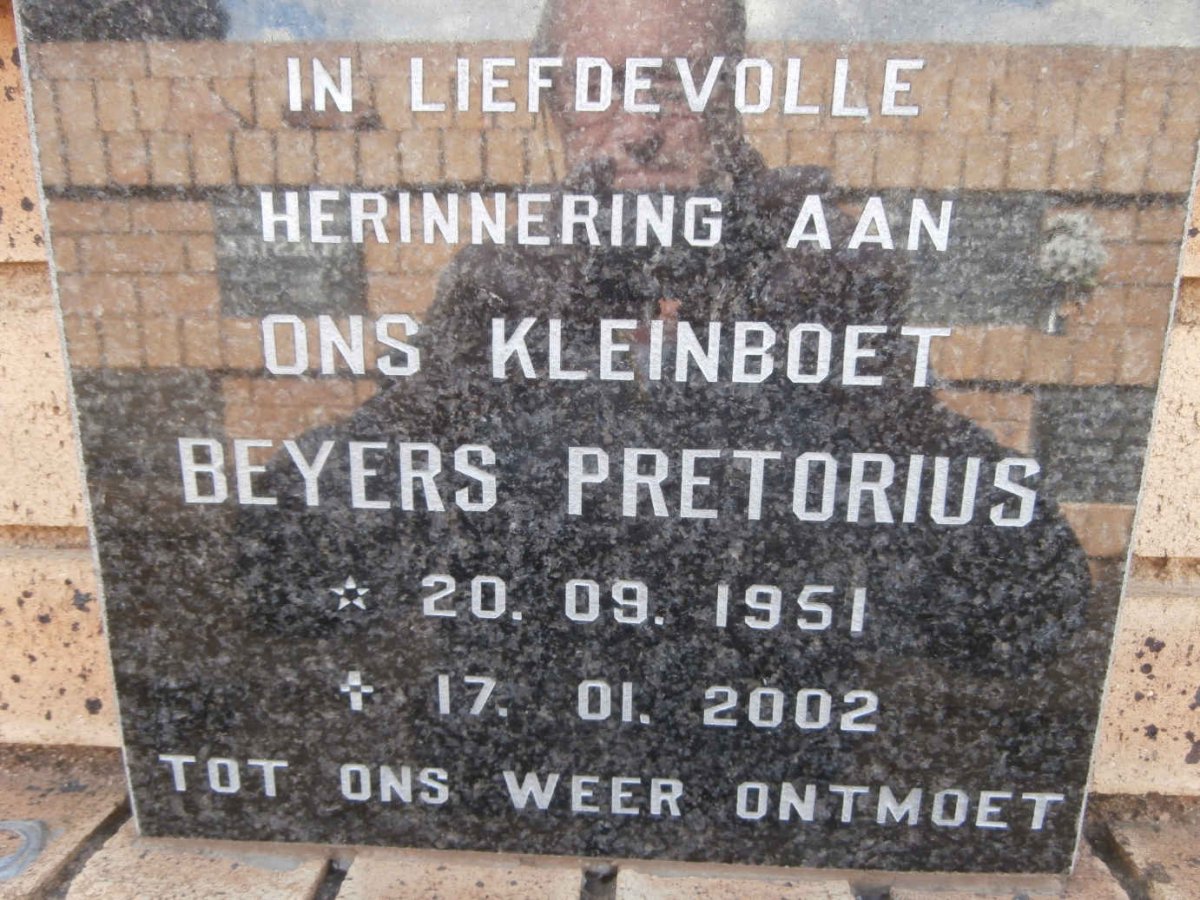 PRETORIUS Beyers 1951-2002