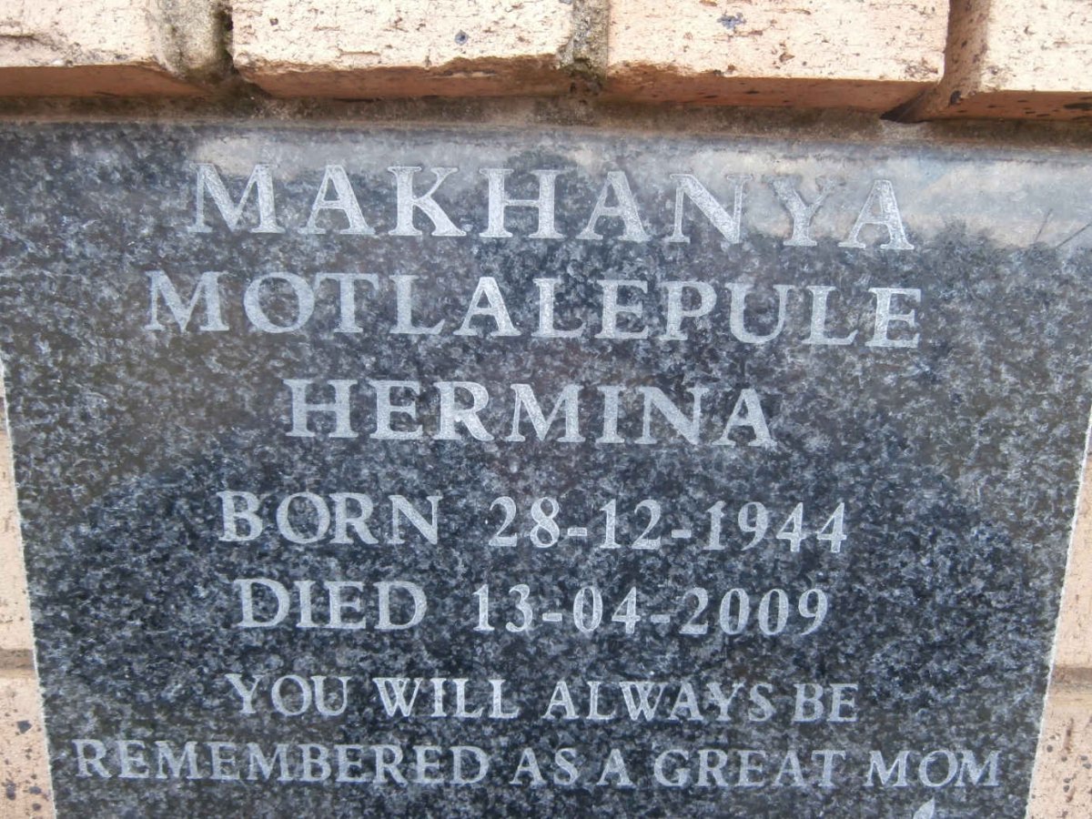 MAKHANYA  Motlalepule Hermina 1944-2009