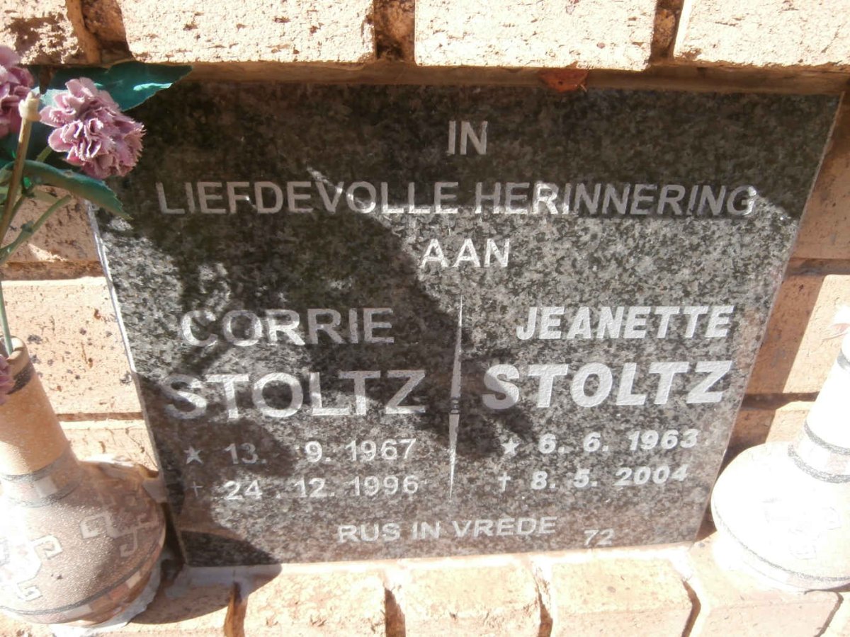 STOLTZ Corrie 1967-1996 &amp; Jeanette 1963-2004