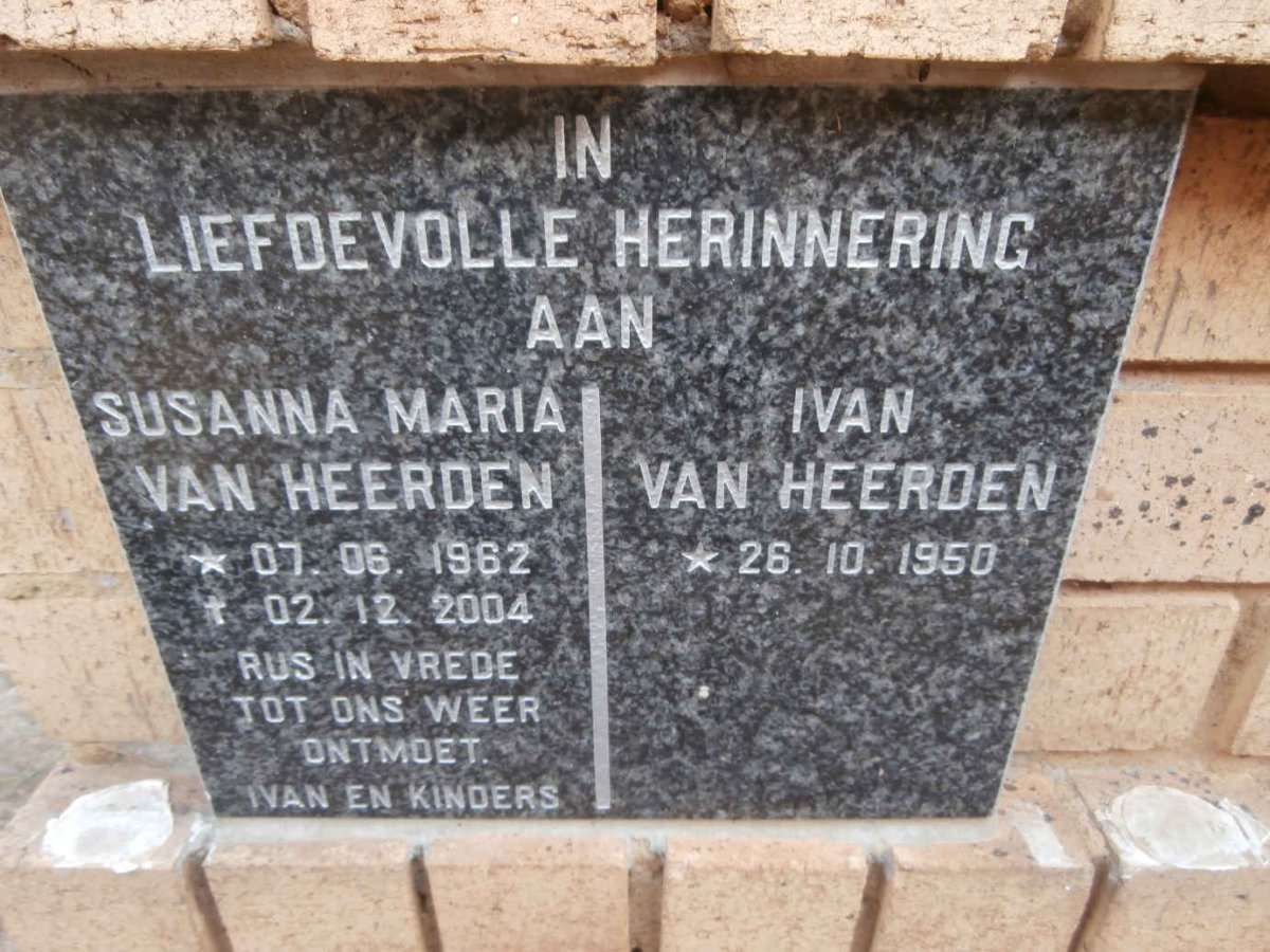 HEERDEN Ivan, van 1950- &amp; Susanna Maria 1962-2004