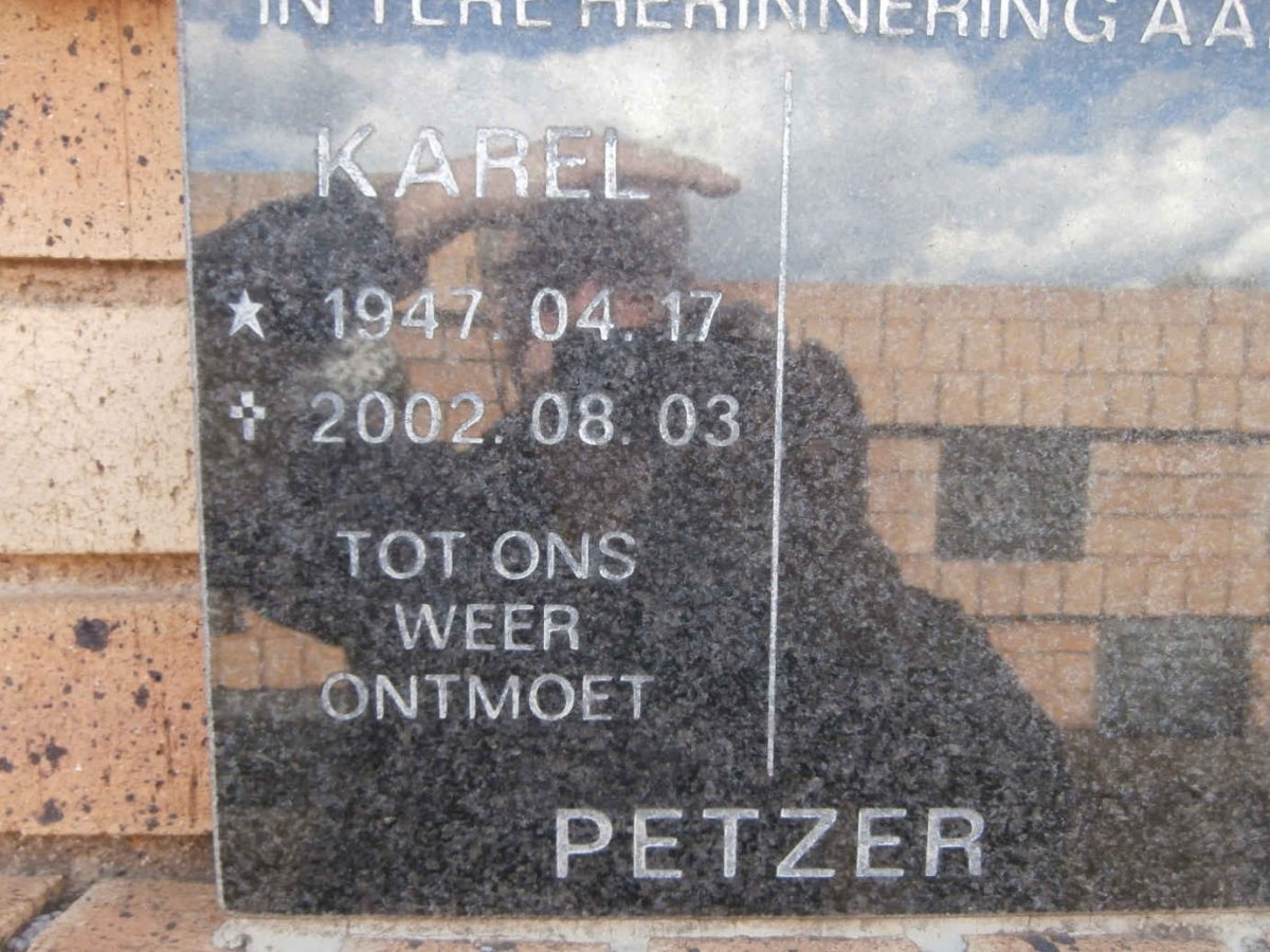 PETZER Karel 1947-2002