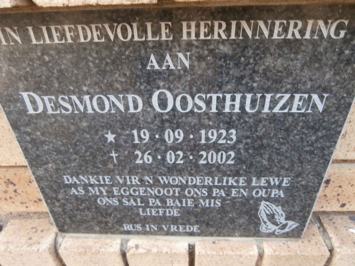 OOSTHUIZEN Desmond 1923-2002
