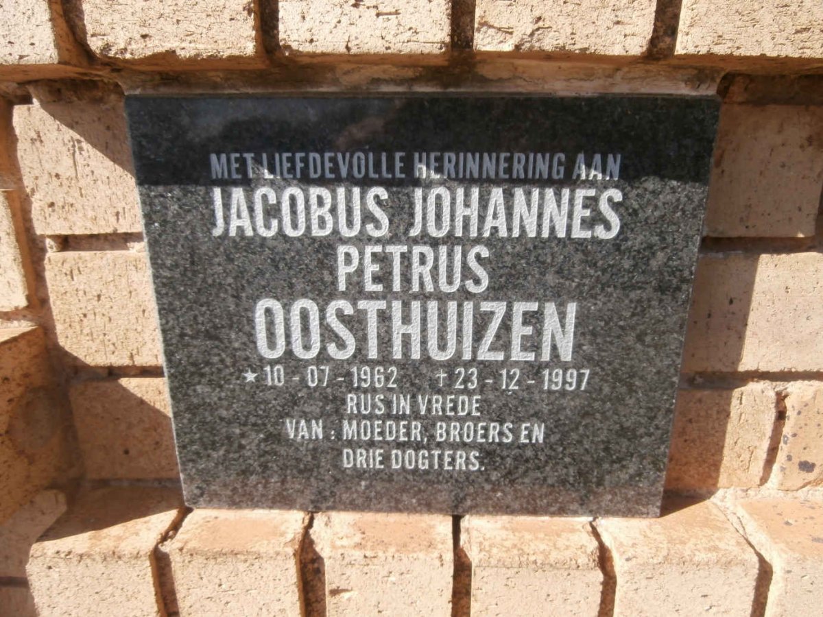 OOSTHUIZEN Jacobus Johannes Petrus 1962-1997