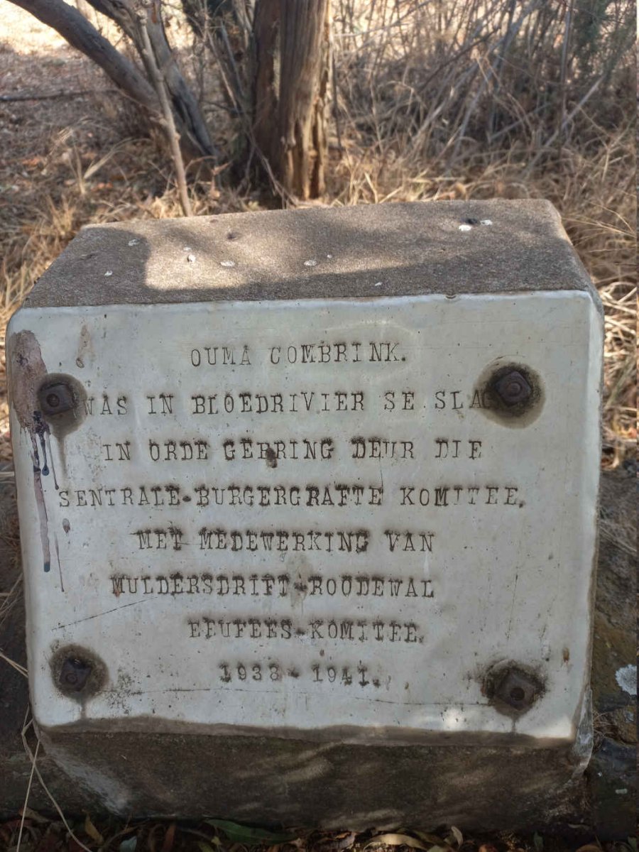 COMBRINK Ouma