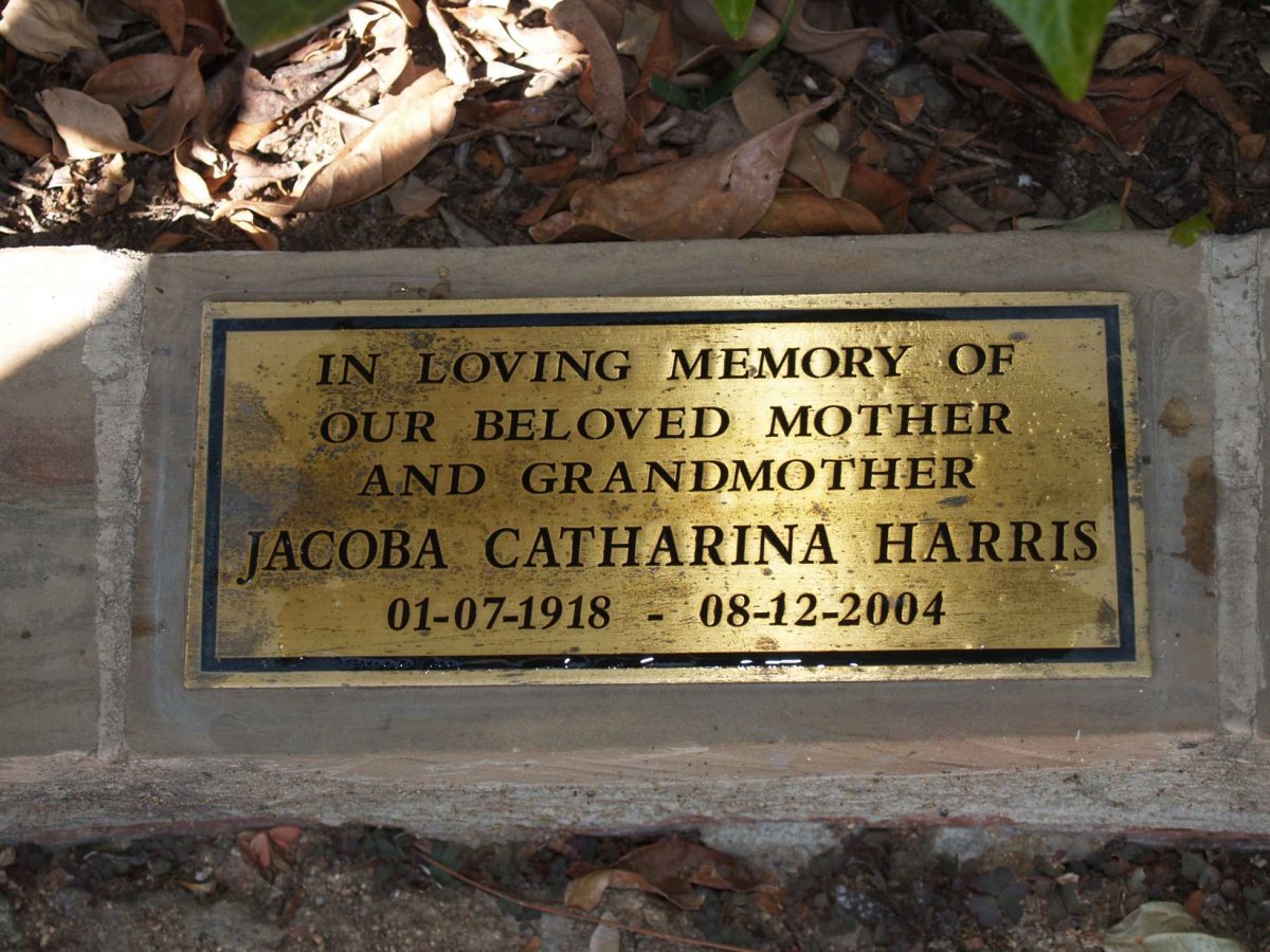 HARRIS  Jacoba Catharina 1918-2004