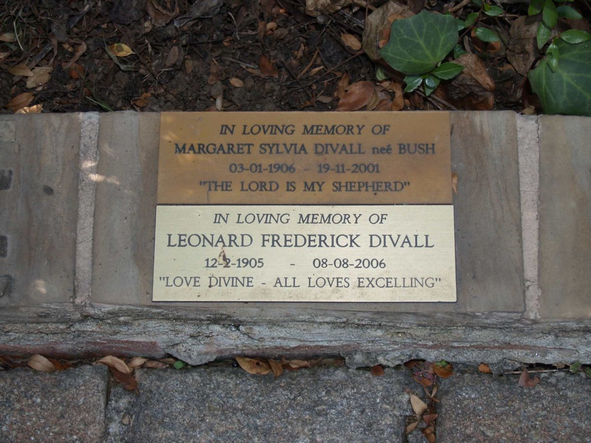 DIVALL Leonard Frederick 1905-2006 &amp; Margaret Sylvia BUSH 1906-2001