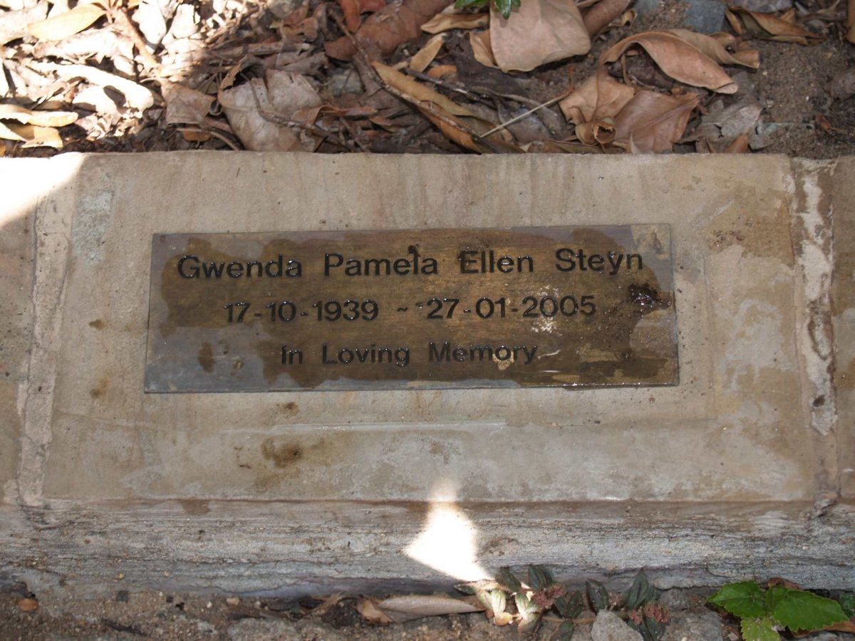 STEYN Gwenda Pamela Ellen 1939-2005