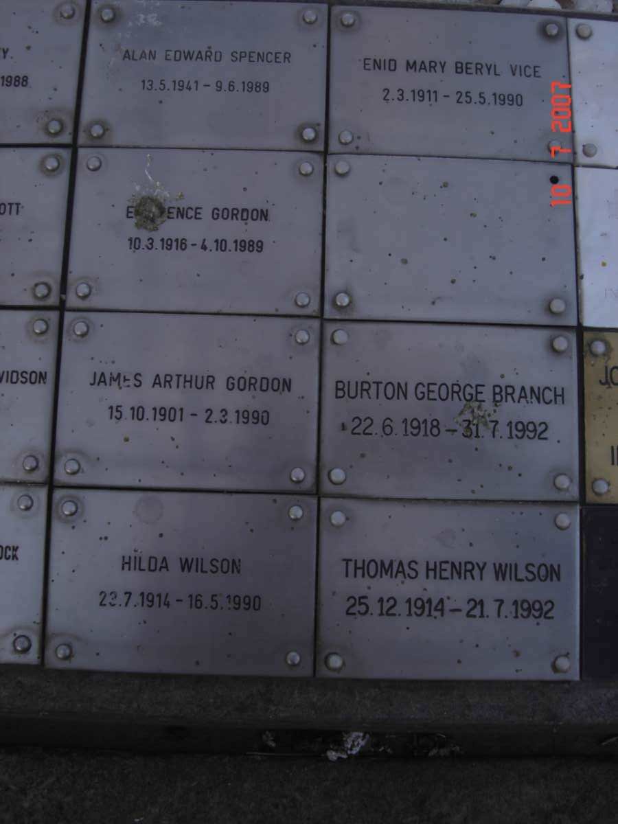 Plaque 6