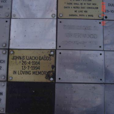 Plaque 7