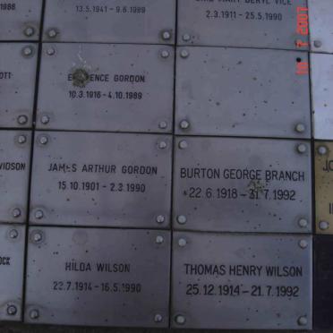 Plaque 6