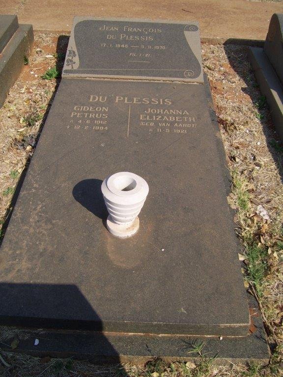 PLESSIS Gideon Petrus, du 1912-1994 &amp; Johanna Elizabeth VAN AARDT 1921-2015 :: DU PLESSIS Jean Francois 1946-1970