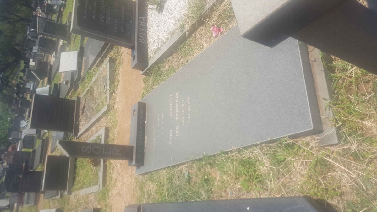 SOER Hendrik Abraham 1915-1987 &amp; Edna Augusta PENNEKAN 1918-1999