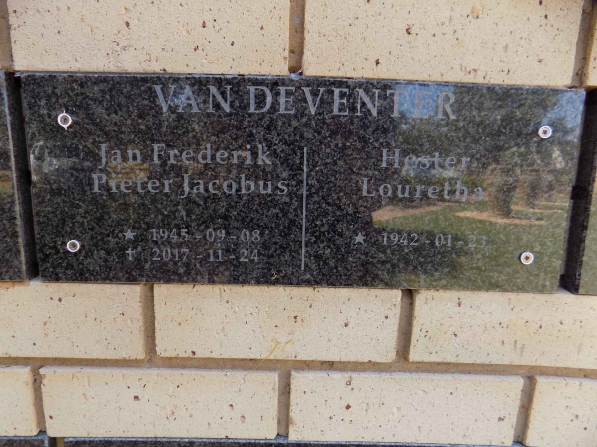 DEVENTER Jan Frederik Pieter Jacobus, van 1945-2017 &amp; Hester Louretha 1942-