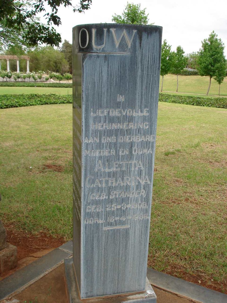 LOUW Daniel Abraham 1907-1967 &amp; Aletta Catharina STANDER 1908-1986_2