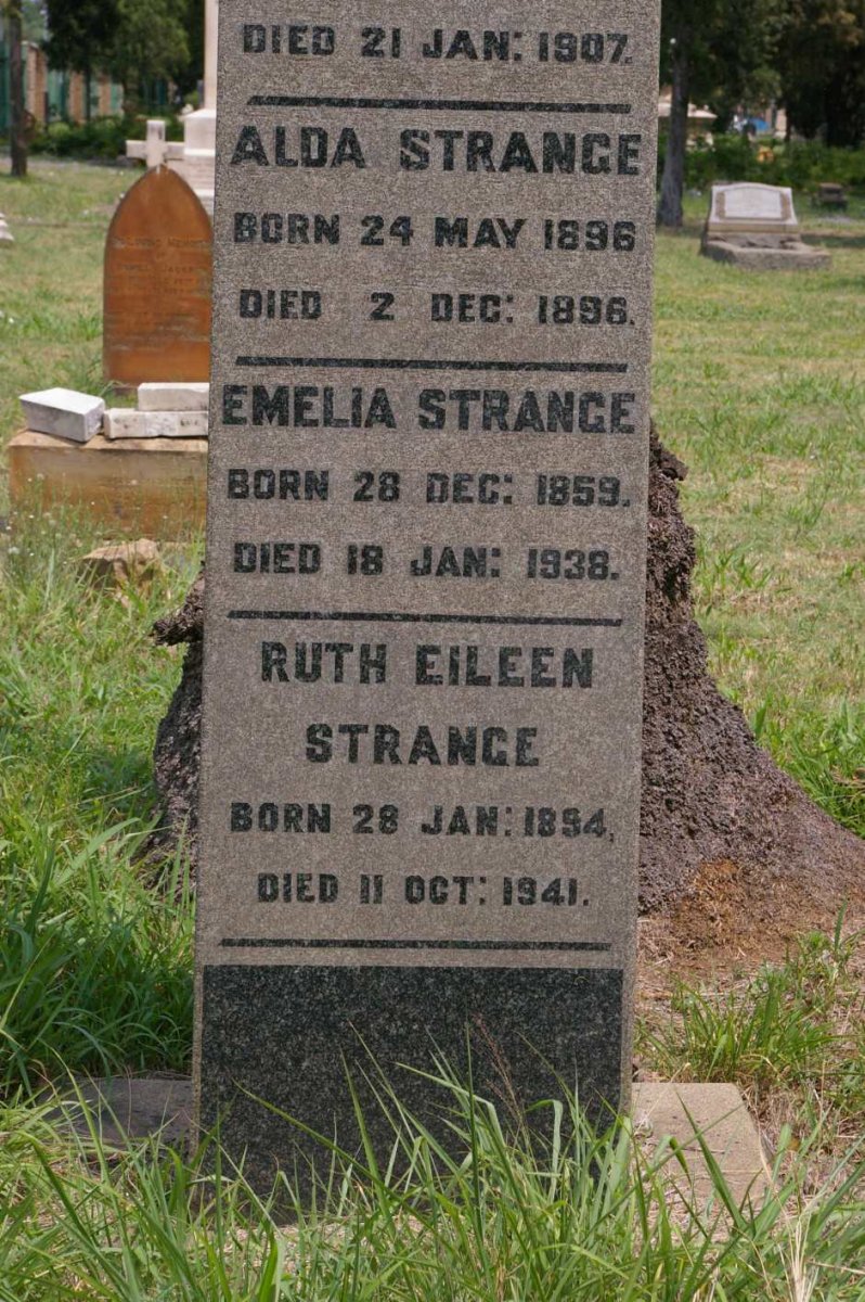 STRANGE Alda 1896-1896 :: STRANGE Emelia 1859-1938 :: STRANGE Ruth Eileen 1894-1941