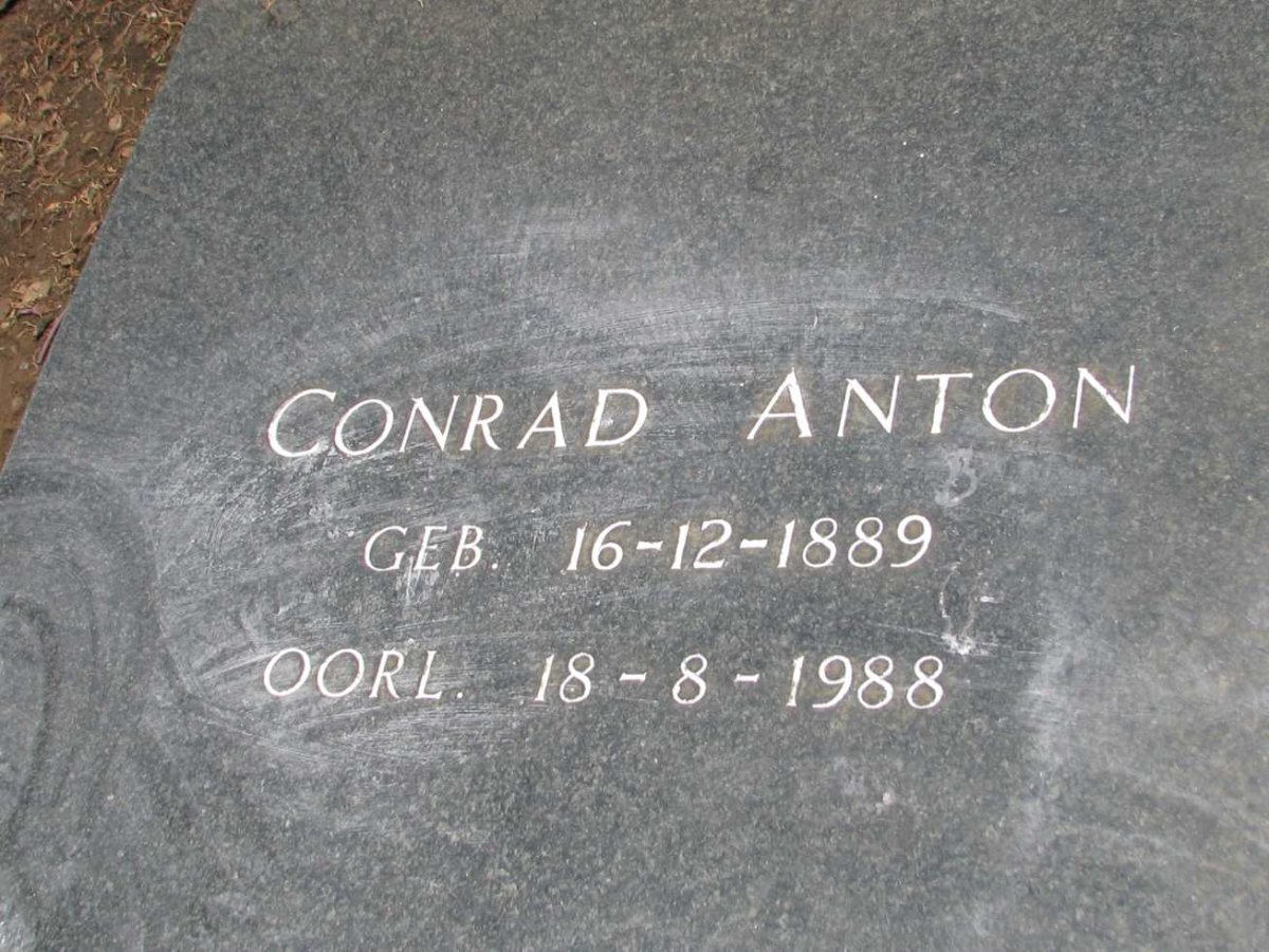 ZEILER Conrad Anton 1889-1988 &amp; Anna Margaretha Roux BOSMAN 1893-1969