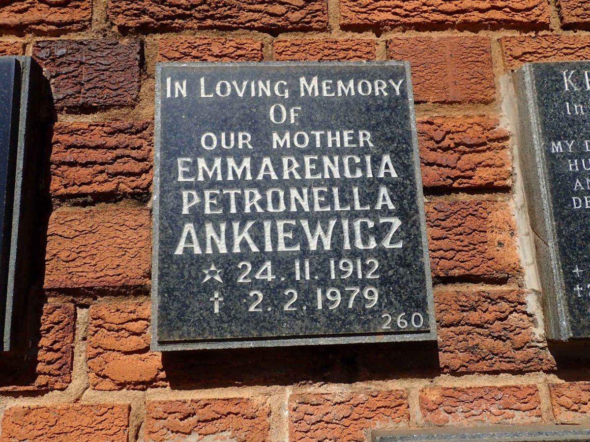 ANKIEWICZ Emmarencia Petronella 1912-1979