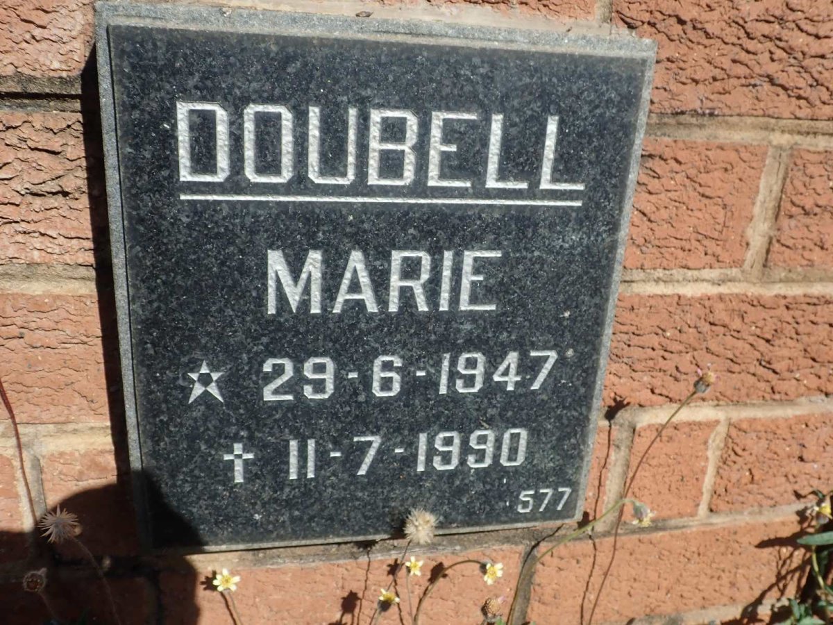 DOUBELL Marie 1947-1990