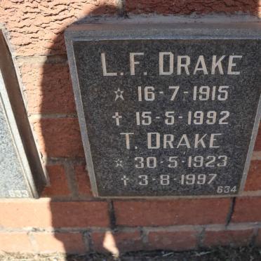 DRAKE L.F. 1915-1992 &amp; T. 1923-1997