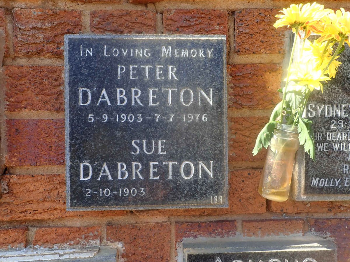 D'ABRETON Peter 1903-1976 &amp; Sue 1903-
