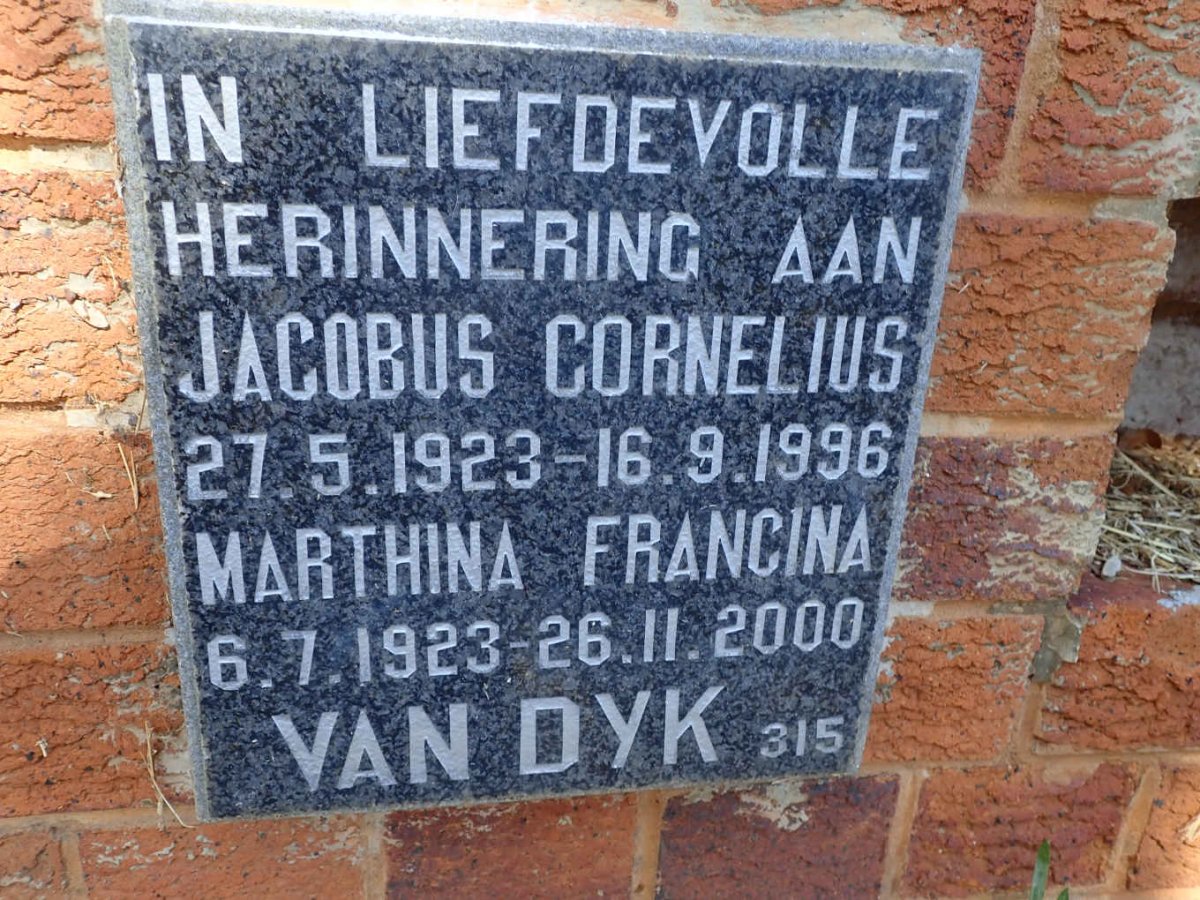 DYK Jacobus Cornelius, van 1923-1996 &amp; Marthina Francina 1923-2000