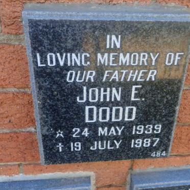 DODD John E. 1939-1987