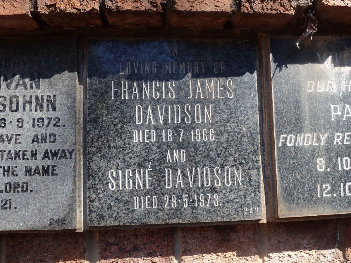 DAVIDSON Francis James -1966 &amp; Signe -1973